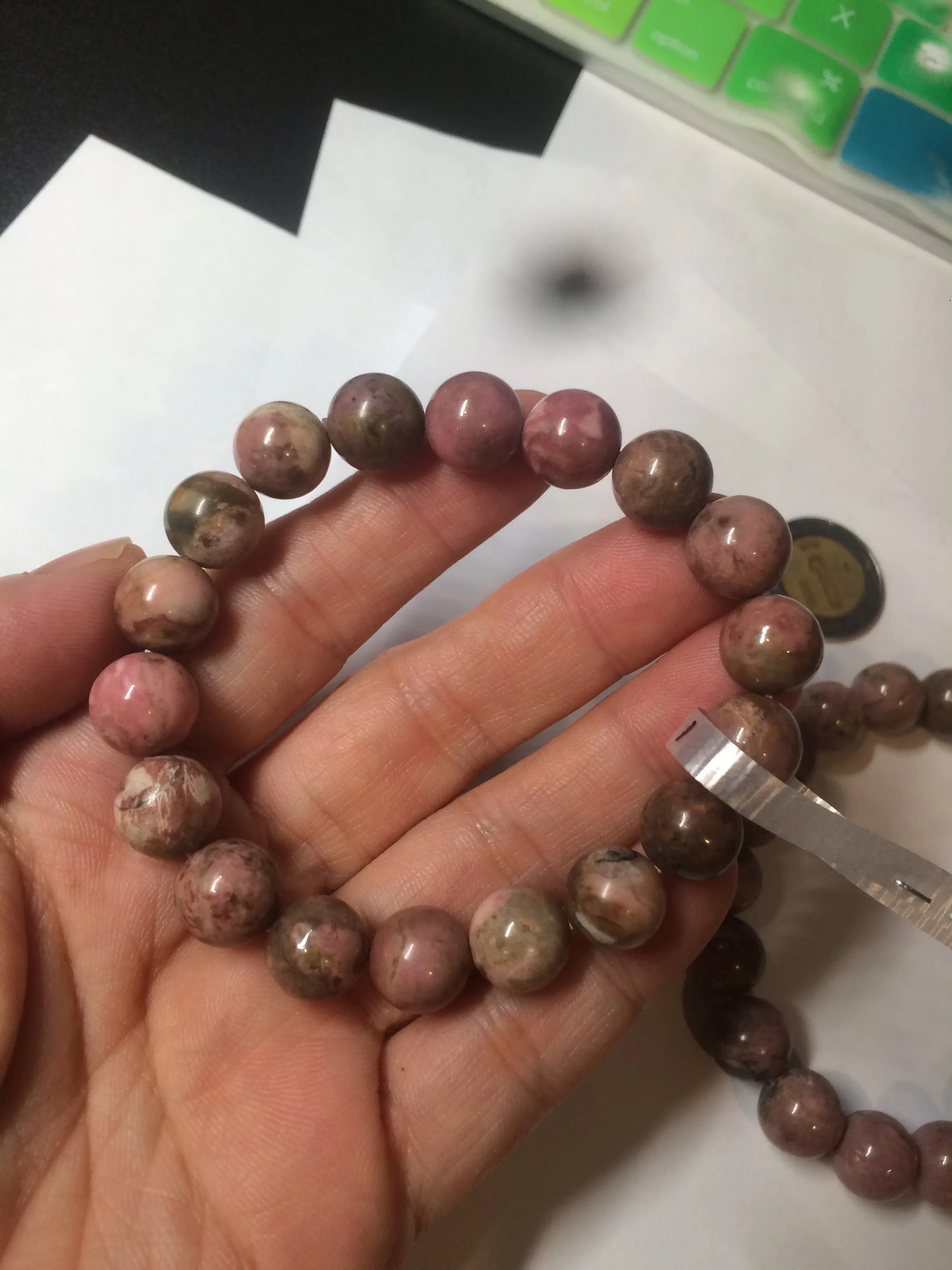 10-10.3mm 100% natural pink/black rose stone (Rhodonite) bracelet SY41
