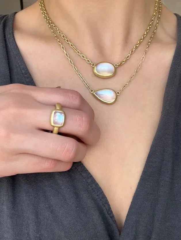 18 Karat Gold Moonstone East/West Bezel Ring