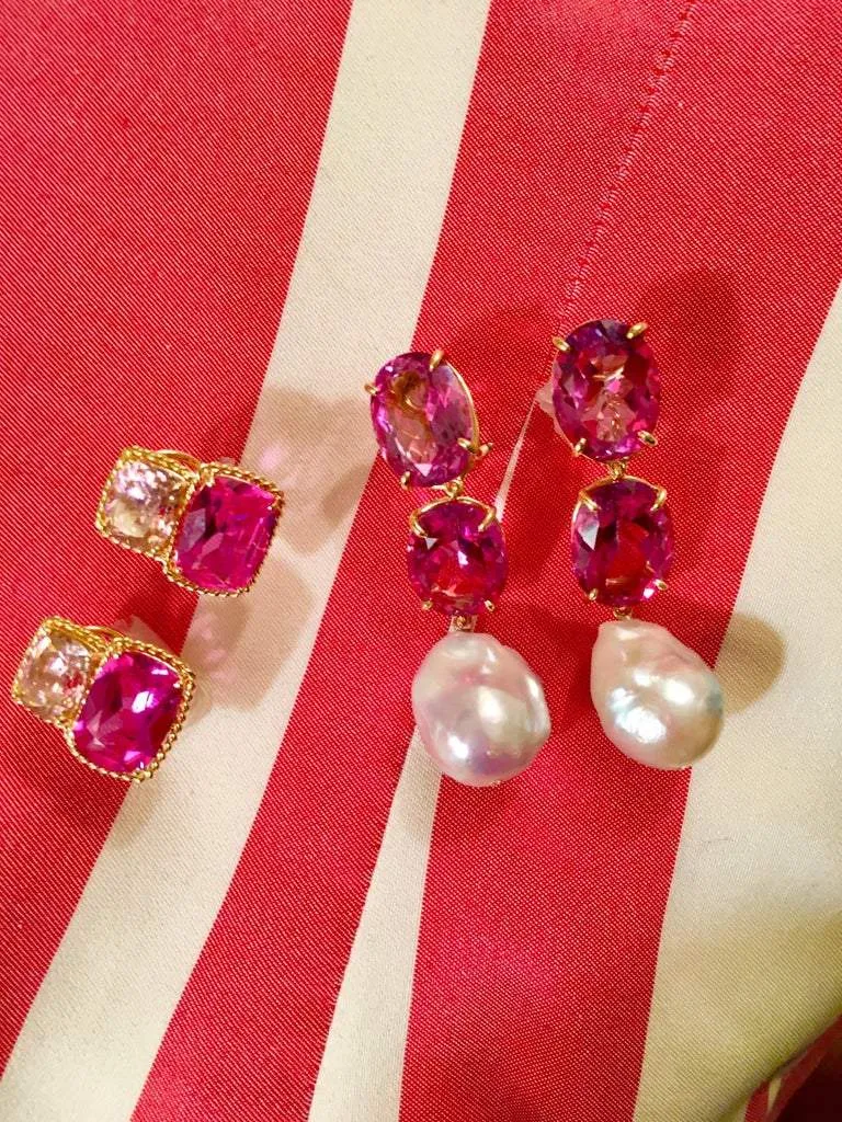 18kt Yellow Gold Two Stone Cushion Cut Earring with Rope Twist Border