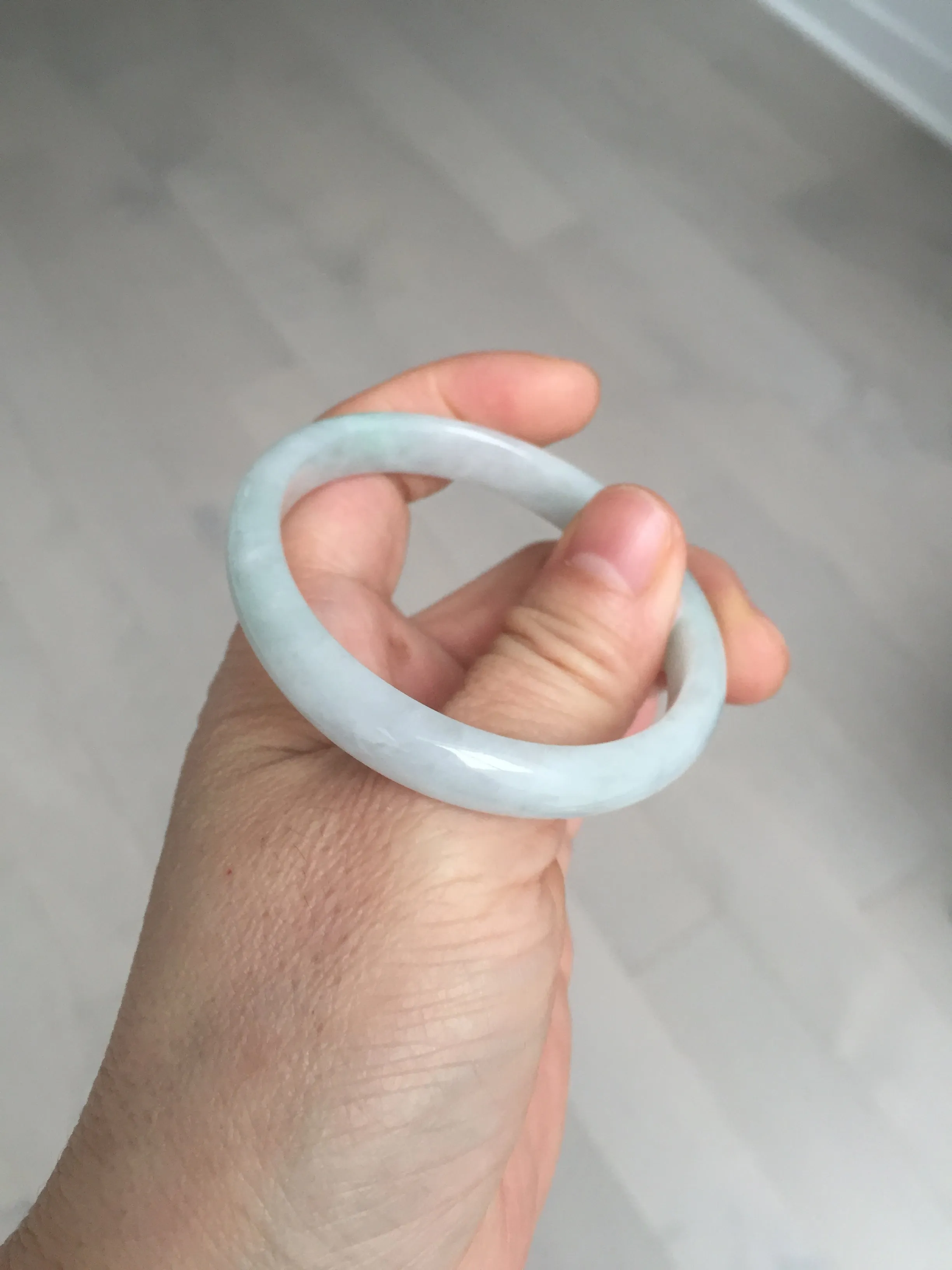 49mm Type A 100% Natural light green oval Jadeite Jade bangle BM71