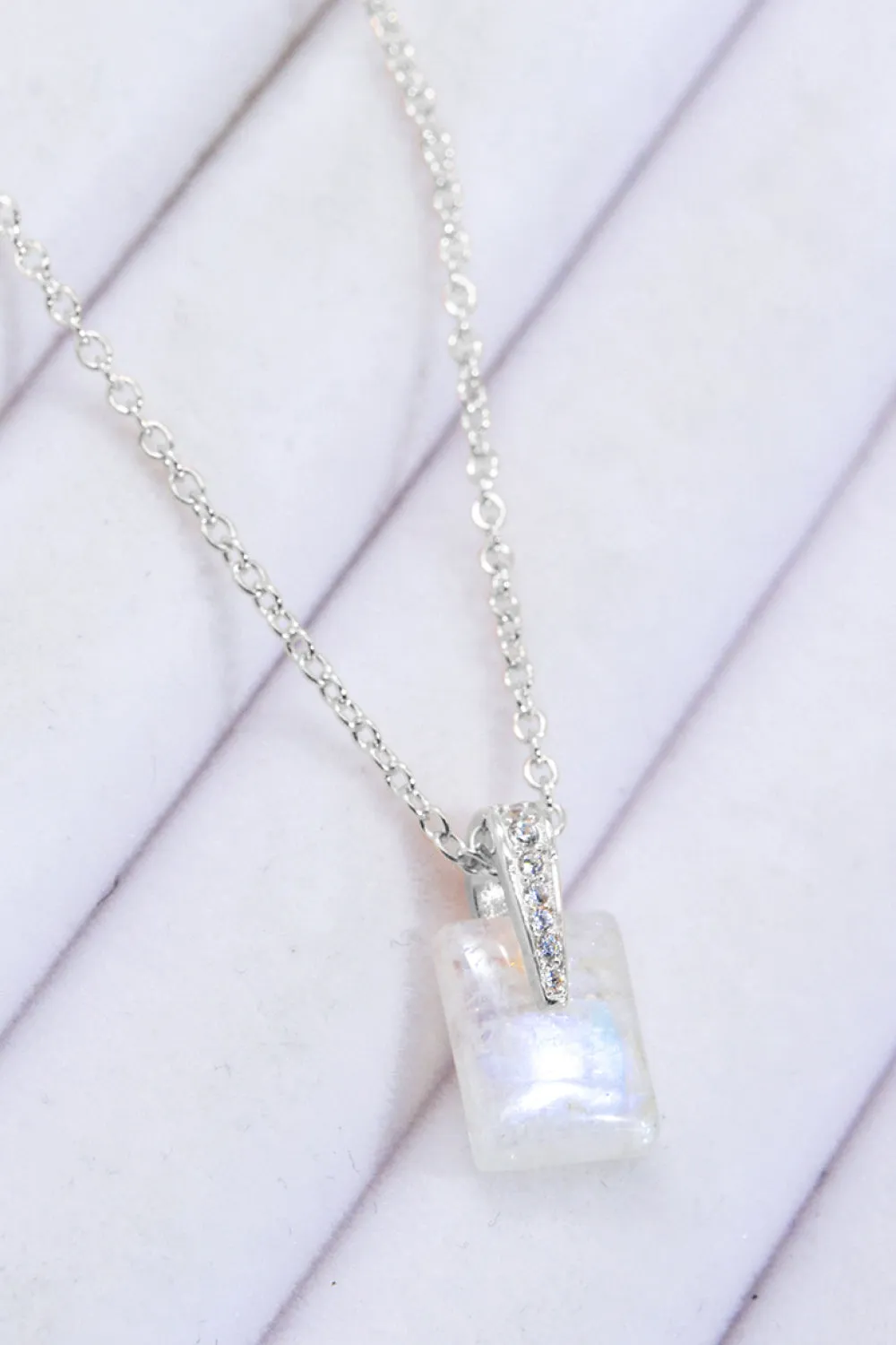 925 Sterling Silver Natural Moonstone Pendant Necklace