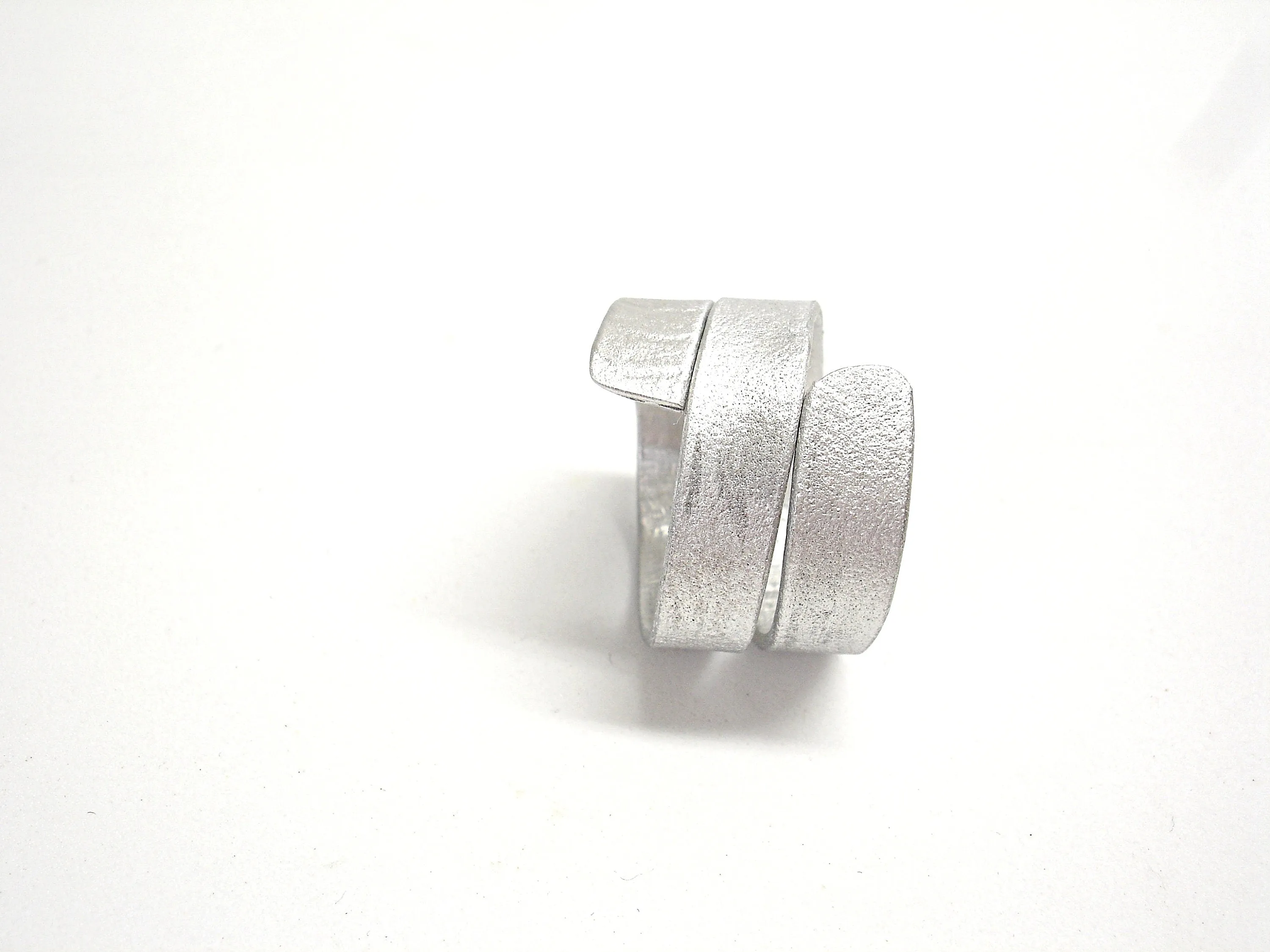 Aluminum ring. Wide band ring Womens statement ring. Aluminium ring. Contemporary jewelry Aluminium jewelry