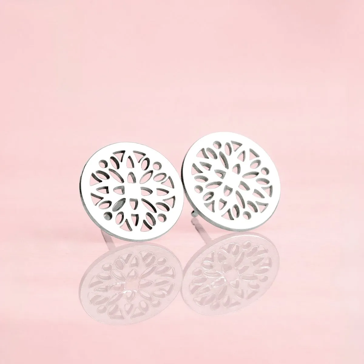 Cassia Stud Earrings