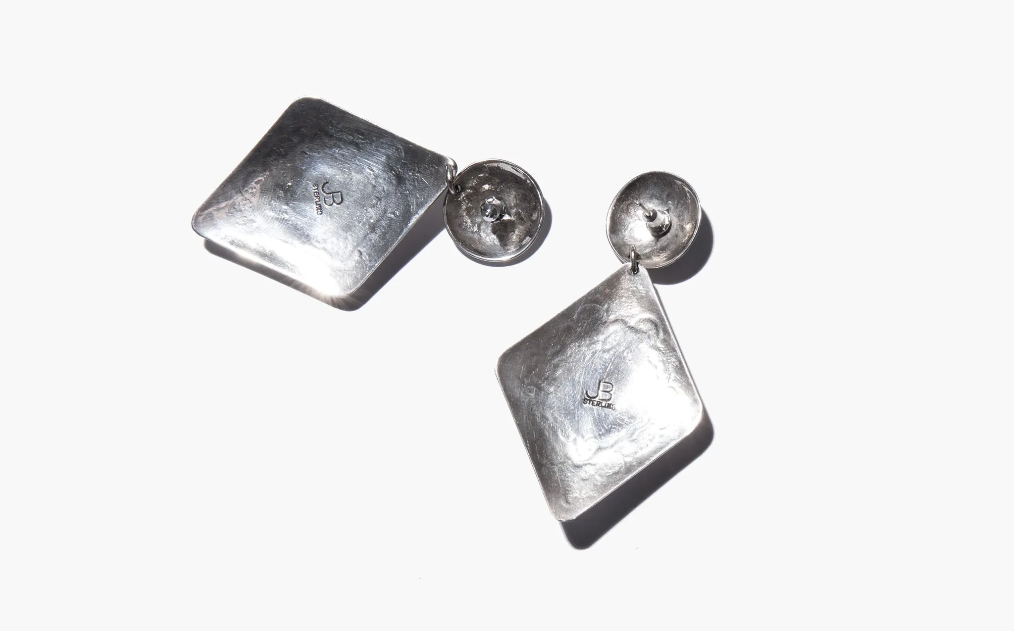 Chiakulas Earrings