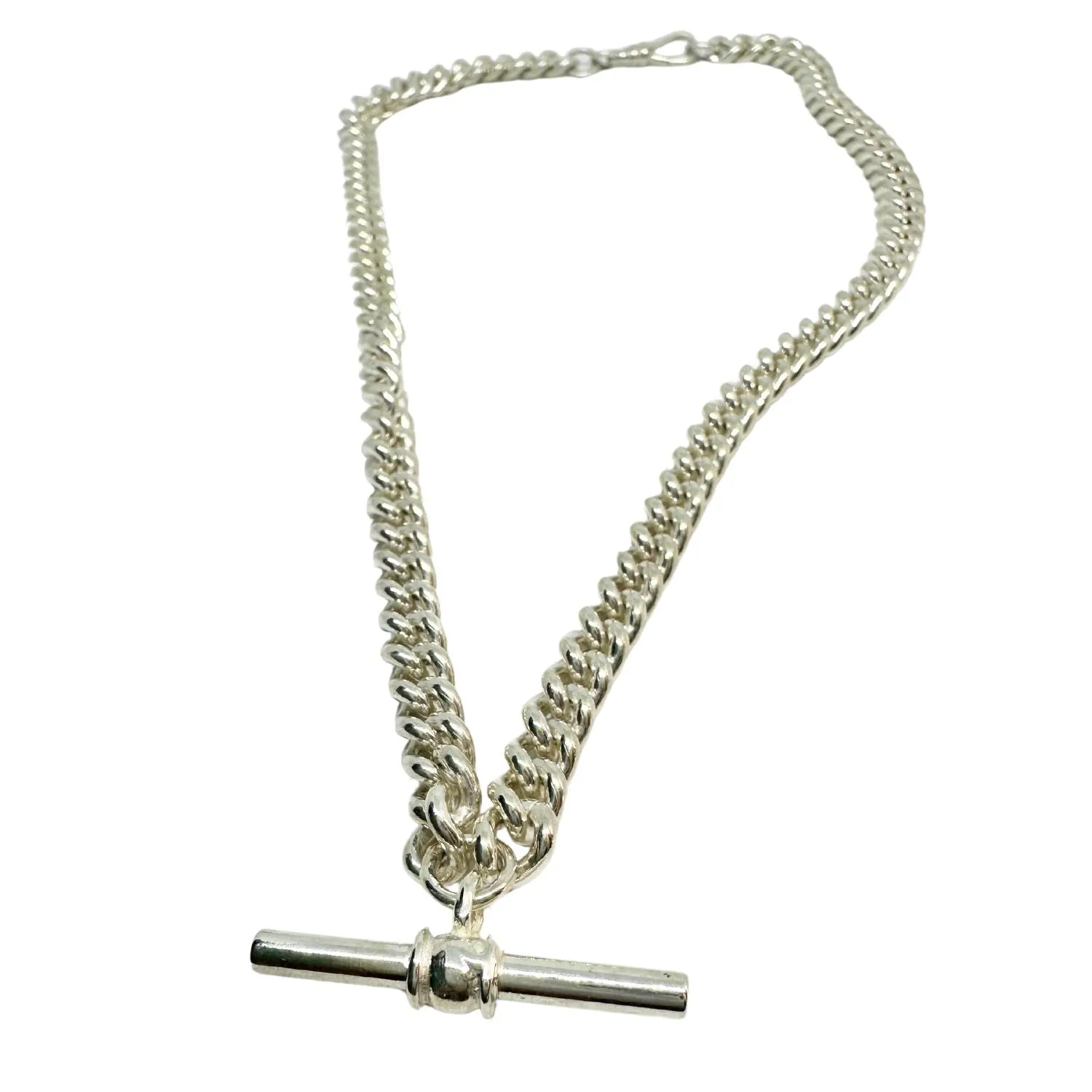 Curb Chain T-Bar Pendant