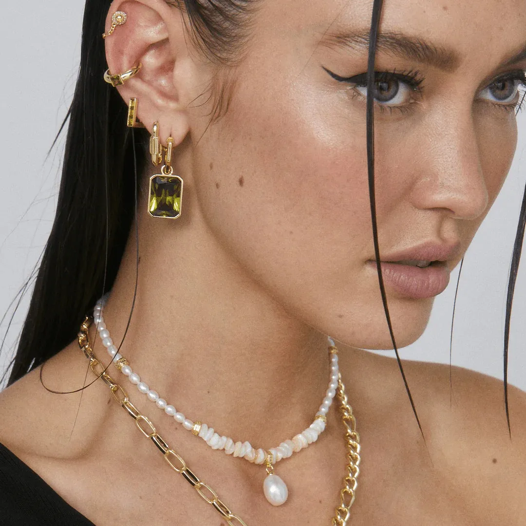 DIODE GEMSTONE HUGGIE EARRINGS | PERIDOT