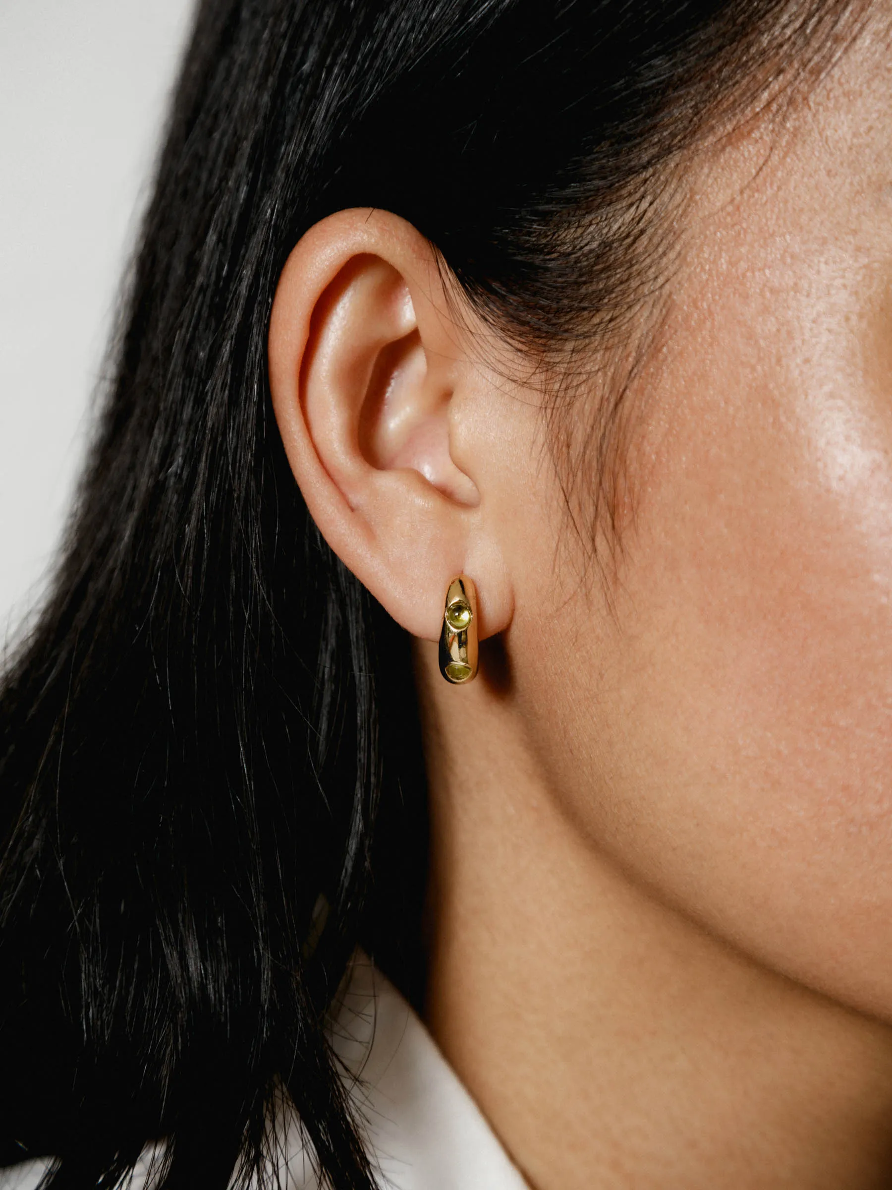 Isla Hoops in Peridot
