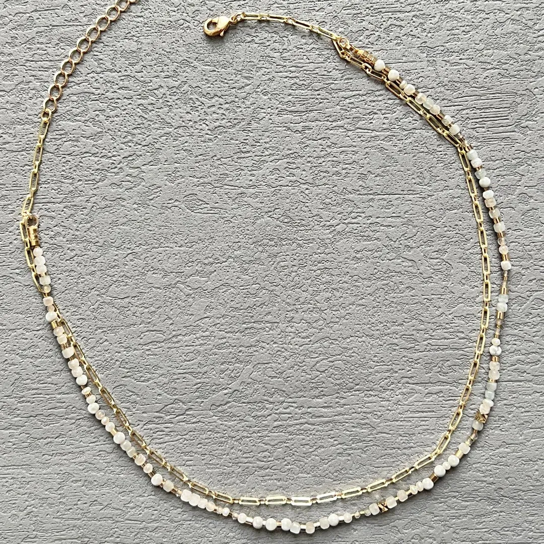 Jade Vine Pearl and natural stone beads choker necklace (lunar white)