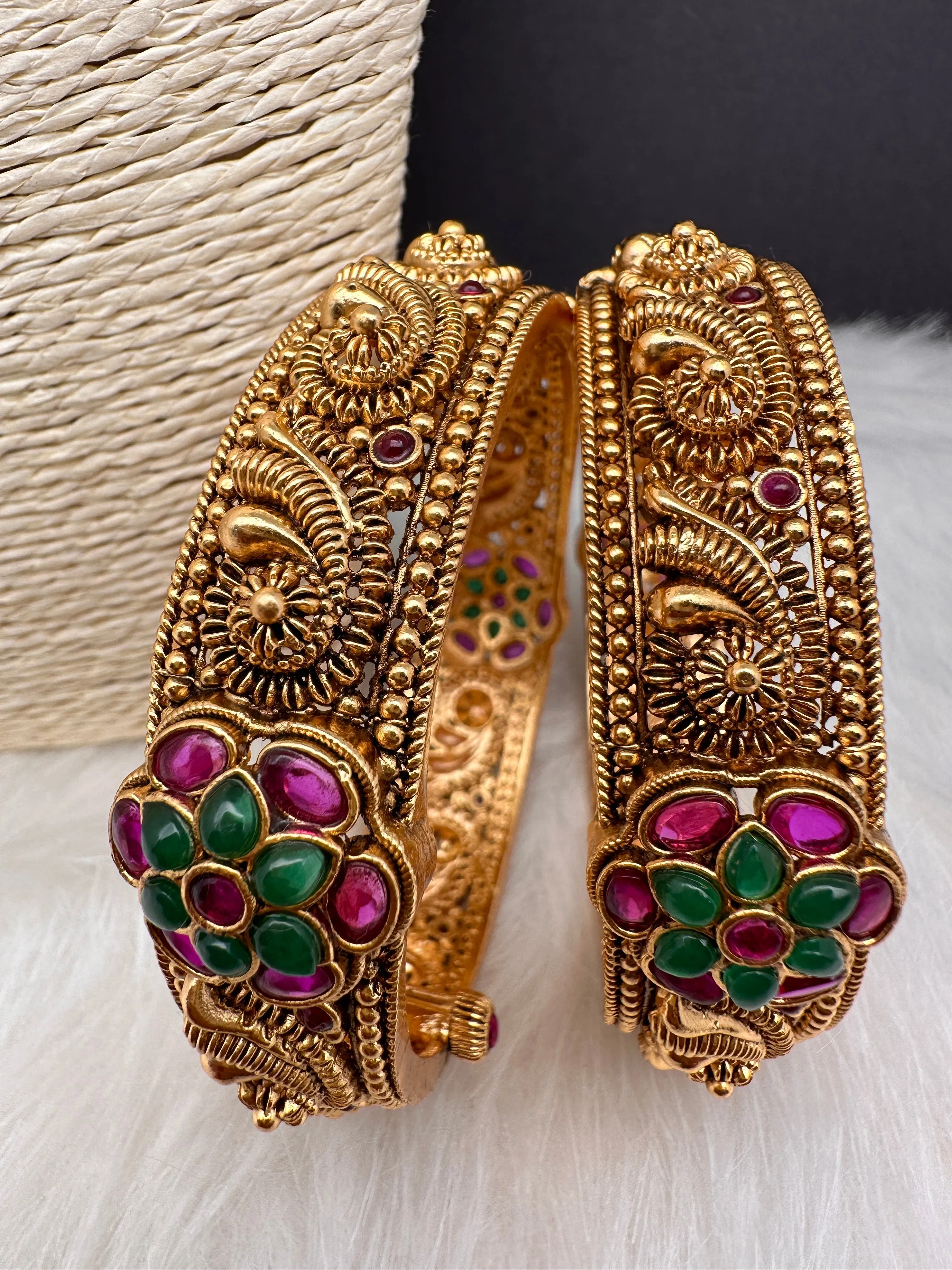 Matte Nakshi Openable Kada Bangles