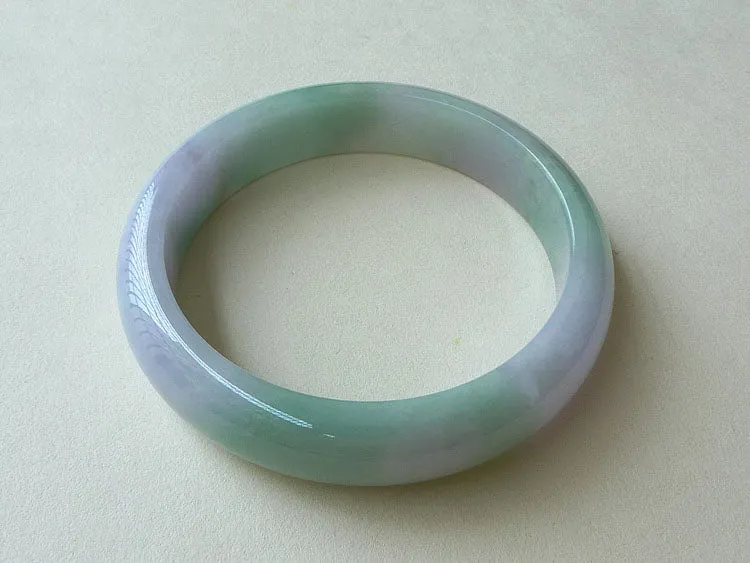 Natural Jade Bangle Jadeite Bangle Internal Diameter 57.5mm BER307