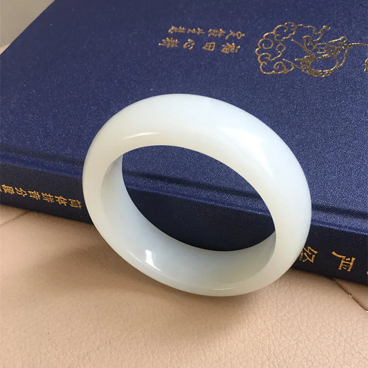 Natural Jade Bangle Nephrite Bangle Internal Diameter 53.8mm NBE035