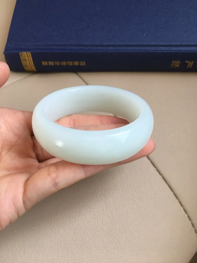 Natural Jade Bangle Nephrite Bangle Internal Diameter 53.8mm NBE035