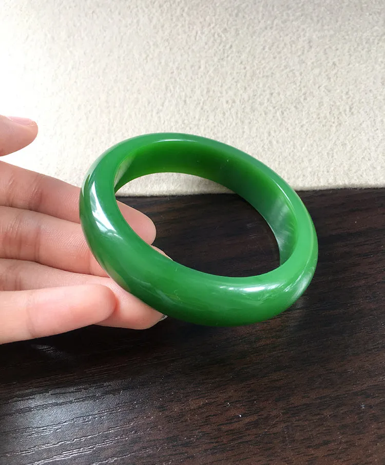 Natural Jade Bangle Nephrite Bangle Internal Diameter 58.7mm NBE049