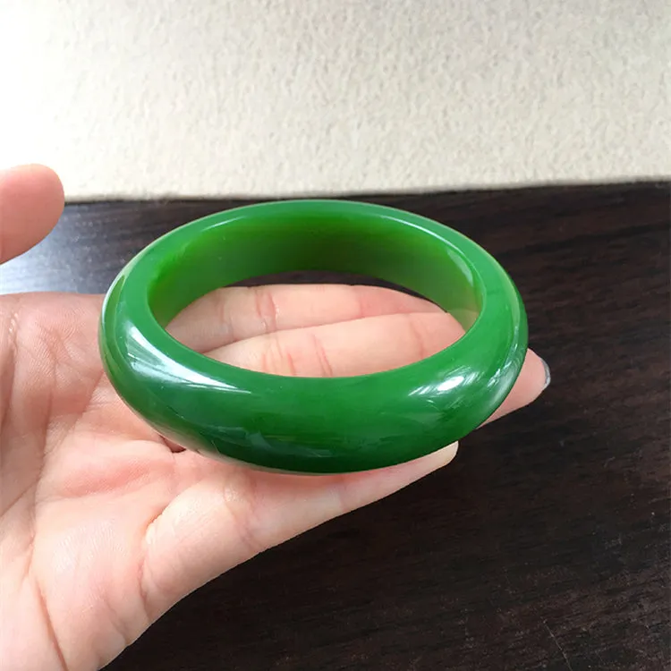 Natural Jade Bangle Nephrite Bangle Internal Diameter 58.7mm NBE049