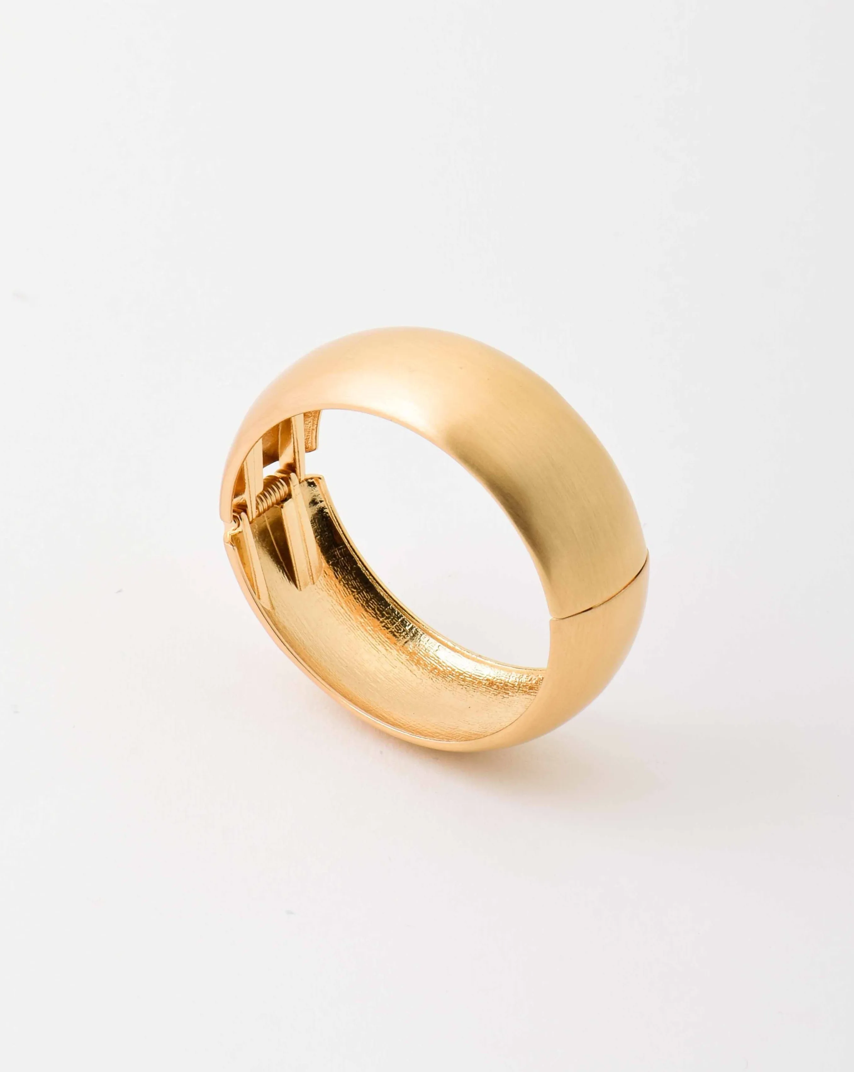 Olivia Bangle In Gold