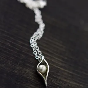 Pea In A Pod Pearl Necklace