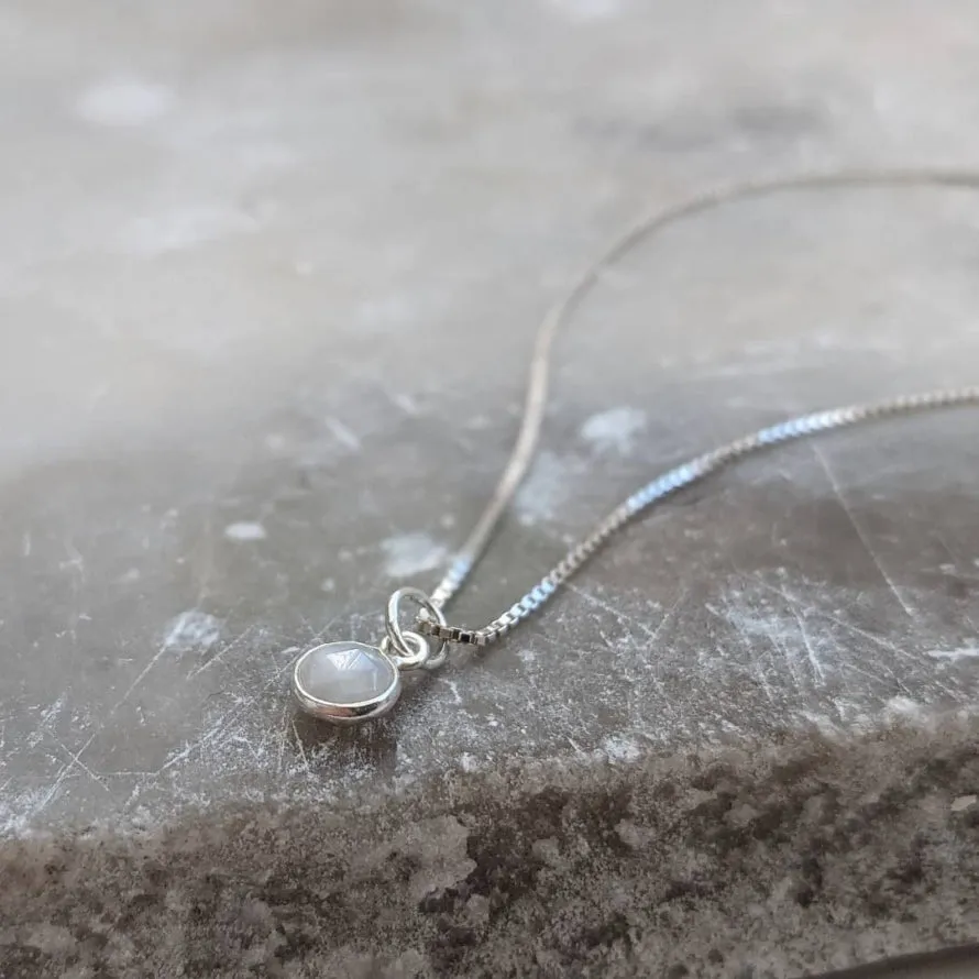 Rainbow Moonstone Gemstone Necklace