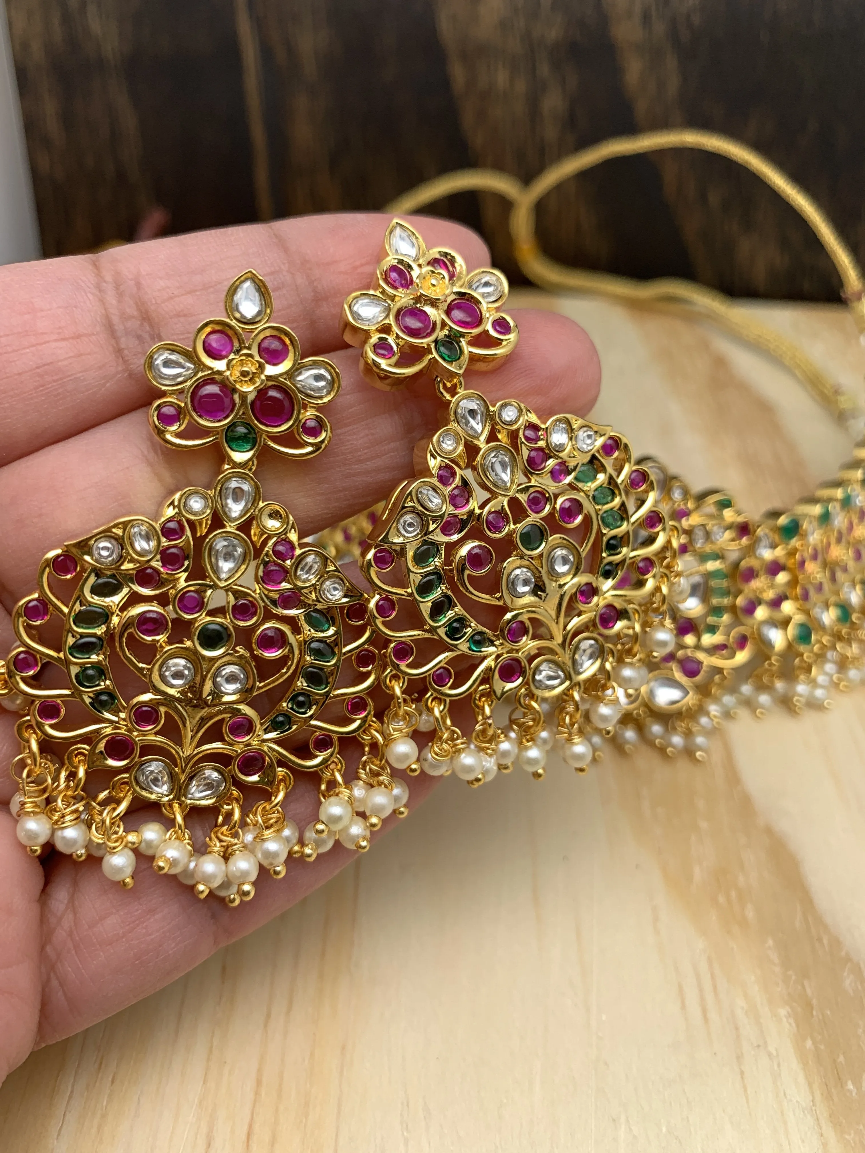 Traditional Gold Finish Red Green Kemp CZ Choker