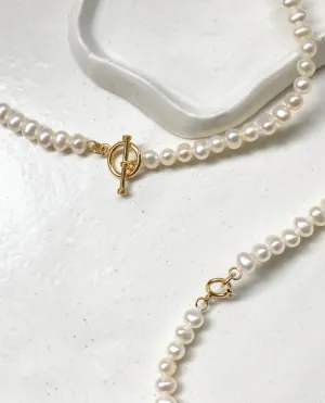 TS Adeline Pearl Strand Choker