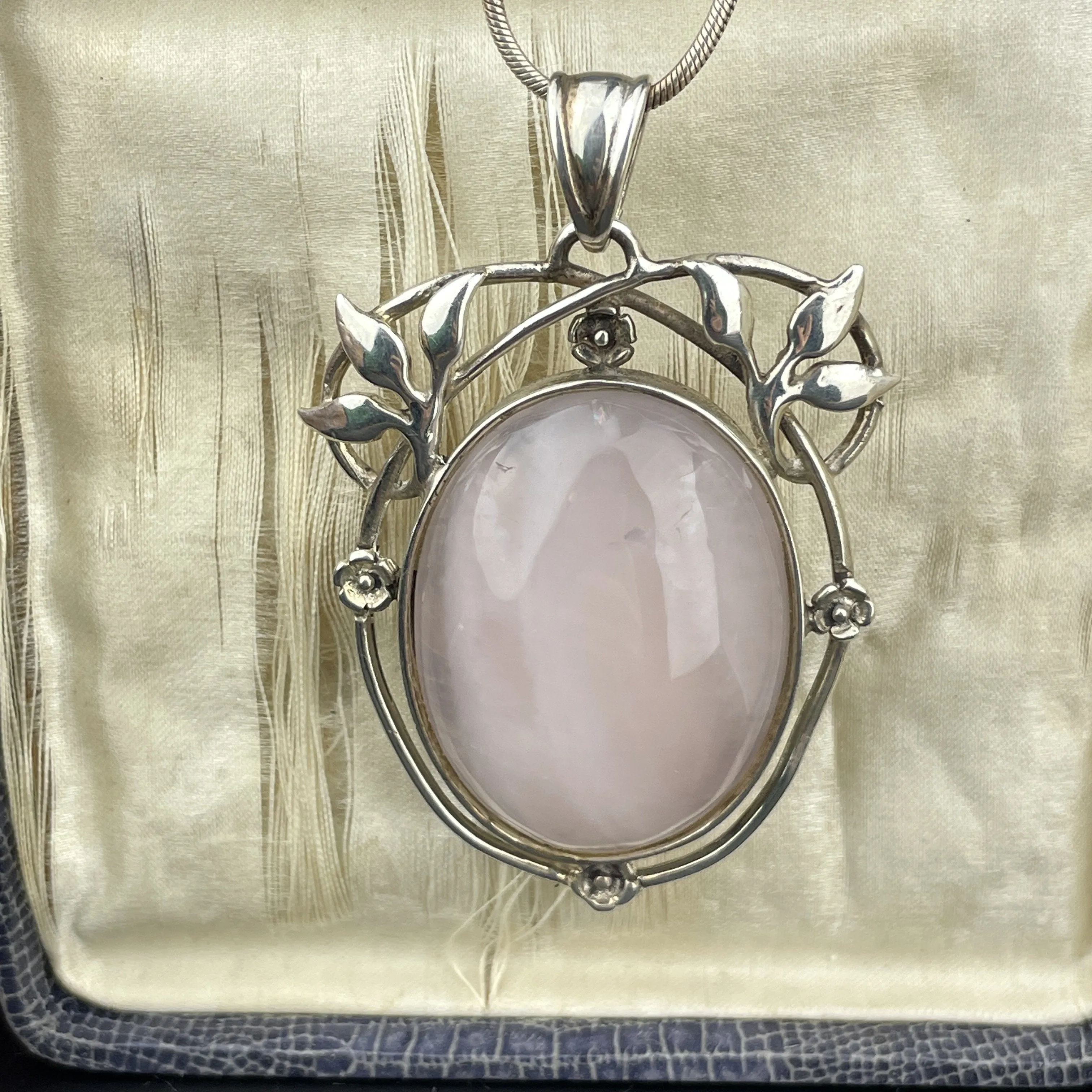 Vintage Silver Large Rose Quartz Art Nouveau Style Pendant Necklace